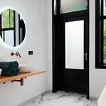 Boutique De Salon 4* Den Haag